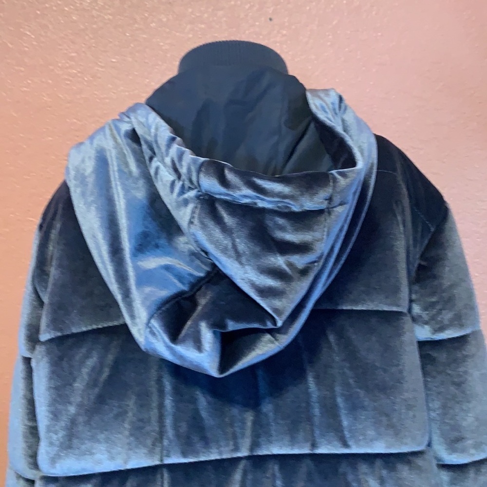 Excellent Condition Soft Jacket - image 2